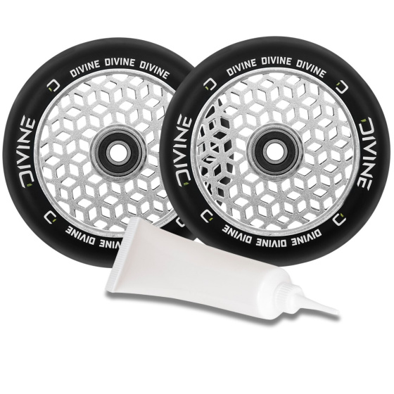 Set 2 Stück Divine 110 mm Light Core Räder silber + Divine Öl für Lager