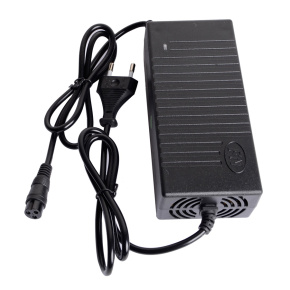 Ladegerät für Elektroroller City Boss D1000 / GT8 (60V)