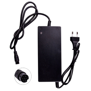 City Boss T7 Elektroroller Ladegerät (52V)